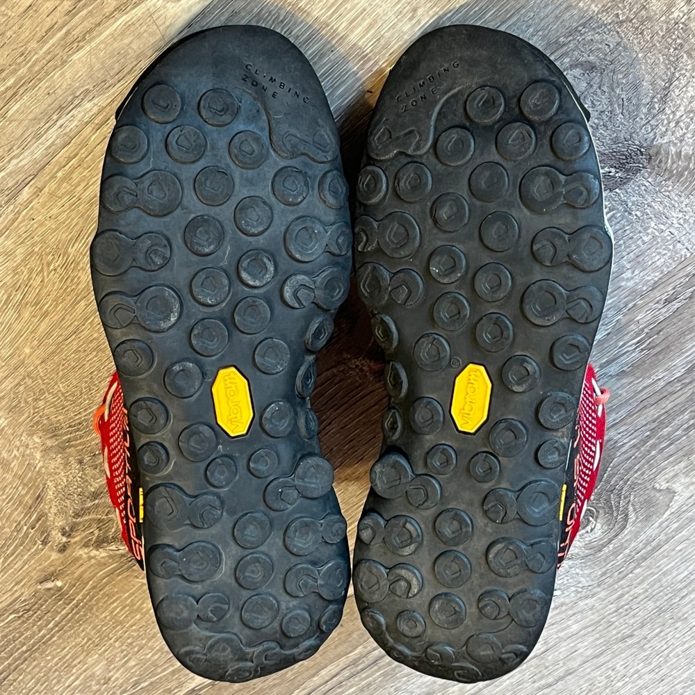 La‎ Sportiva TX2 Red Knit Vibram Approach Hiking Shoes Climbing Sneaker Wom Sz 6 - Picture 6 of 7